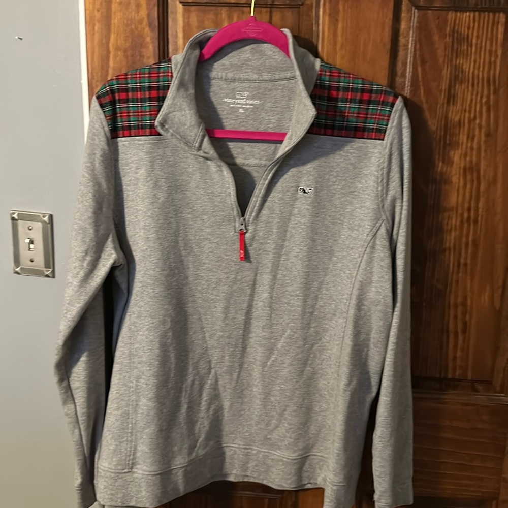 Vineyard Vines quarter zip